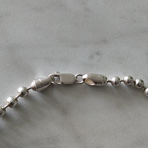 NECKLACE - Picture 3 of 4